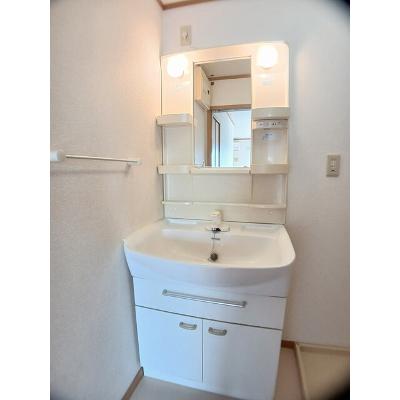 カサデルソレアード 203【管理NO：1-012671601-02030】 ★家具家電は申し込み後に搬入します★の物件写真6