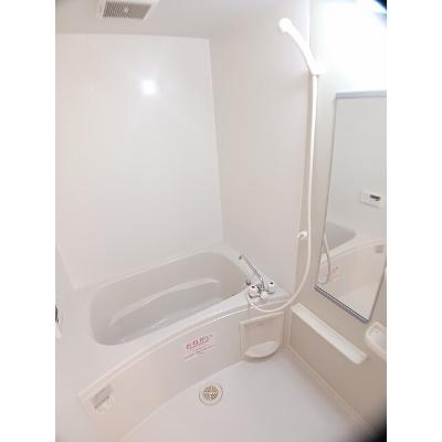 カサデルソレアード 201【管理NO：1-012671601-02010】 ★家具家電は申し込み後に搬入します★の物件写真4