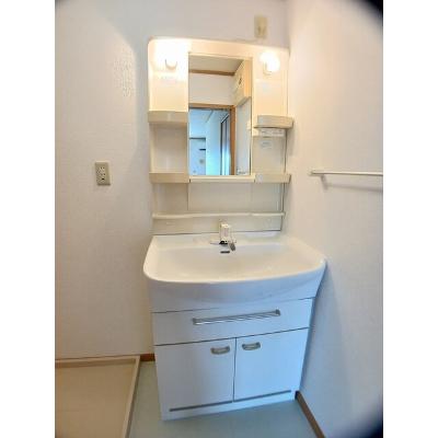 カサデルソレアード 201【管理NO：1-012671601-02010】 ★家具家電は申し込み後に搬入します★の物件写真6