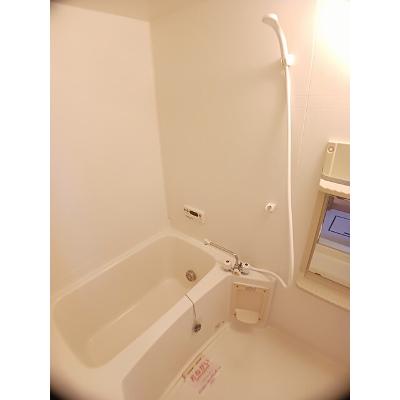 エスコート　Ａ 103【管理NO：1-012149401-01030】 ★家具家電は申し込み後に搬入しますの物件写真4