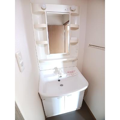 ハイ・フィールド 203【管理NO：1-010637601-02030】 ★家具家電は申し込み後に搬入しますの物件写真6