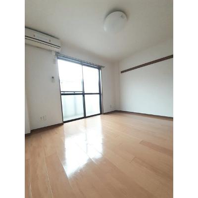 イグレック。楯　Ｂ 101【管理NO：1-009744102-01010】 ★家具家電は申し込み後に搬入します★の物件写真2