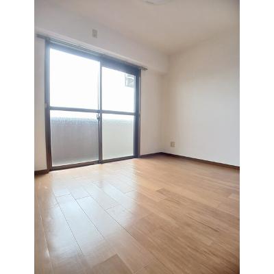 マルベル宇多津 405【管理NO：1-009621601-04050】 ★家具家電は申し込み後に搬入しますの物件写真2