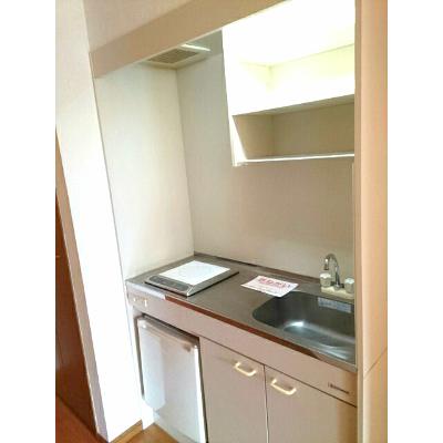 マルベル宇多津 204【管理NO：1-009621601-02040】 ★家具家電は申し込み後に搬入しますの物件写真3