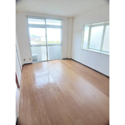 エルディム大喜多 203【管理NO：1-003334901-02030】 ★家具家電は申し込み後に搬入しますの物件写真2