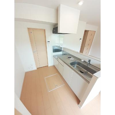 エアリー　カーサＢ 103【管理NO：1-021080402-01030】 ★家具家電は申し込み後に搬入しますの物件写真3