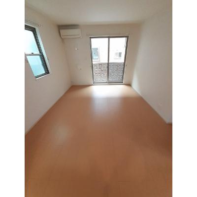 アルフヘイム 106【管理NO：1-020982701-01050】 ★家具家電は申し込み後に搬入します★の物件写真2