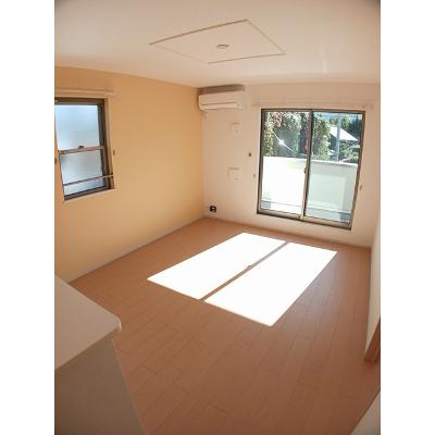 エアリーⅡ 202【管理NO：1-019167101-02020】 ★家具家電は申し込み後に搬入します★の物件写真2