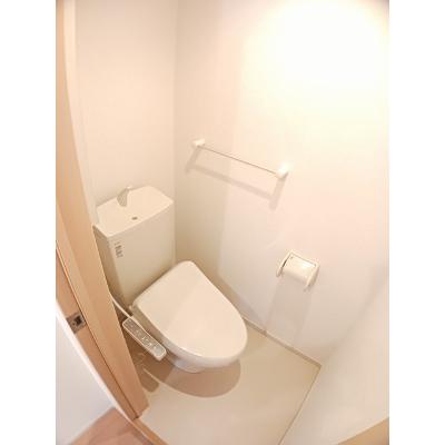 エアリーⅡ 202【管理NO：1-019167101-02020】 ★家具家電は申し込み後に搬入します★の物件写真5