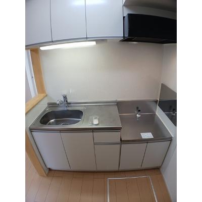 ローズ　クォーツ 103【管理NO：1-018602501-01030】 ★家具家電は申し込み後に搬入しますの物件写真3