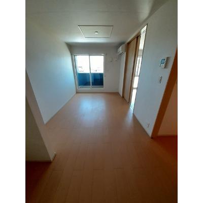 ストーン・リヴァー土居 203【管理NO：1-018273201-02030】 ★家具家電は申し込み後に搬入しますの物件写真2