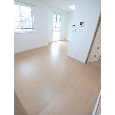 リヴェールⅣ 203【管理NO：1-017823201-02030】 ★家具家電は申し込み後に搬入します★の物件写真2