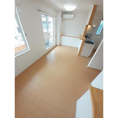 メゾン・アルバ 201【管理NO：1-017356201-02010】 ★家具家電は申し込み後に搬入しますの物件写真2