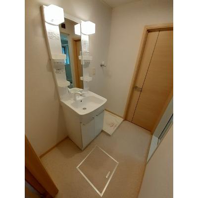 エアリ－ 201【管理NO：1-015796601-02010】 ★家具家電は申し込み後に搬入します★の物件写真6