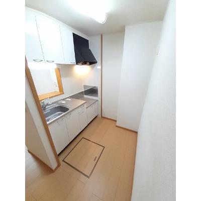 プリムローズ　泉宮　Ｂ 101【管理NO：1-014848602-01010】 ★家具家電は申し込み後に搬入します★の物件写真3
