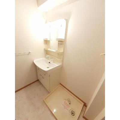 ラウルスＫ 103【管理NO：1-014555501-01030】 ★家具家電は申し込み後に搬入します★の物件写真6