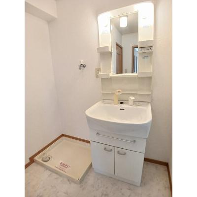 ヴィオラ 102【管理NO：1-014119001-01020】 ★家具家電は申し込み後に搬入します★の物件写真6