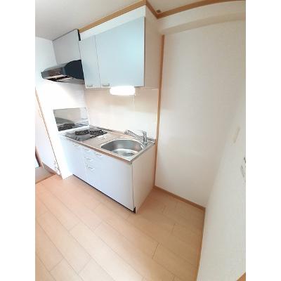 モンシェ　モア・Ⅱ 403【管理NO：1-013967001-04030】 ★家具家電は申し込み後に搬入します★の物件写真3