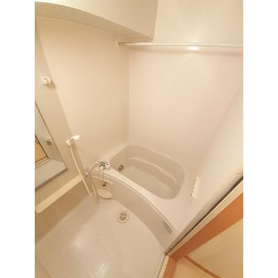 モンシェ　モア・Ⅱ 402【管理NO：1-013967001-04020】 ★家具家電は申し込み後に搬入します★の物件写真4