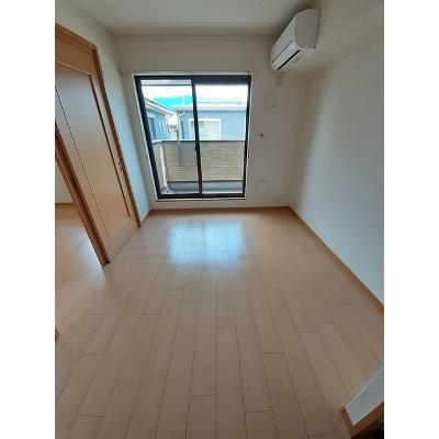 ジェルメ　Ｂ 203【管理NO：1-013950002-02030】 ★家具家電は申し込み後に搬入します★の物件写真2