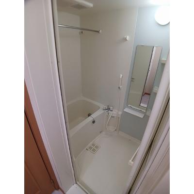 ジェルメ　Ｂ 203【管理NO：1-013950002-02030】 ★家具家電は申し込み後に搬入します★の物件写真4