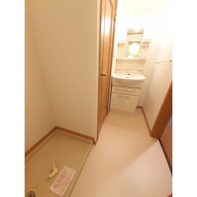ロッソ・コルサＢ 201【管理NO：1-012839801-02010】 ★家具家電は申し込み後に搬入しますの物件写真6