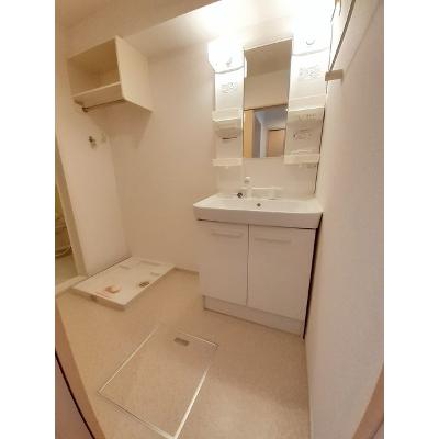 フリシュ 203【管理NO：1-020391801-02030】 ★家具家電は申し込み後に搬入します 2026年07月下旬入居可能の物件写真6