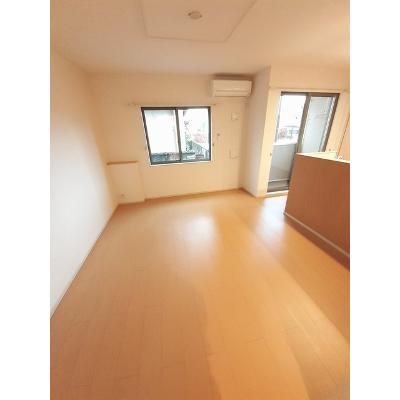 ジュネス・ヌーベルⅣ 103【管理NO：1-019474402-01030】 ★家具家電は申し込み後に搬入しますの物件写真2