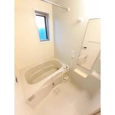 エアリーⅡ 101【管理NO：1-019167101-01010】 ★家具家電は申し込み後に搬入します★の物件写真4
