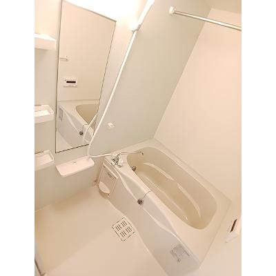 シュウ・レミングＡ 102【管理NO：1-018529001-01020】 ★家具家電は申し込み後に搬入します★の物件写真4