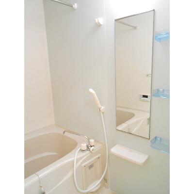 モンシェ　モア・Ⅲ 205【管理NO：1-017154401-02040】 ★家具家電は申し込み後に搬入します★の物件写真4