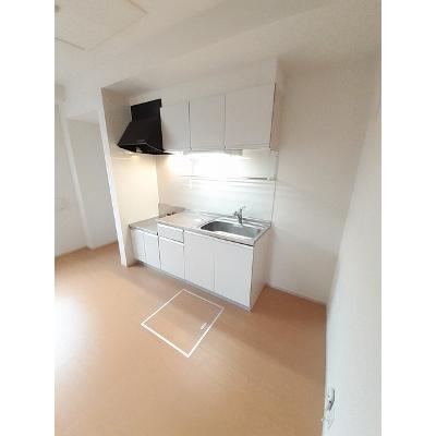 フレミール　ヴァン　Ａ 101【管理NO：1-017136701-01010】 ★家具家電は申し込み後に搬入しますの物件写真3