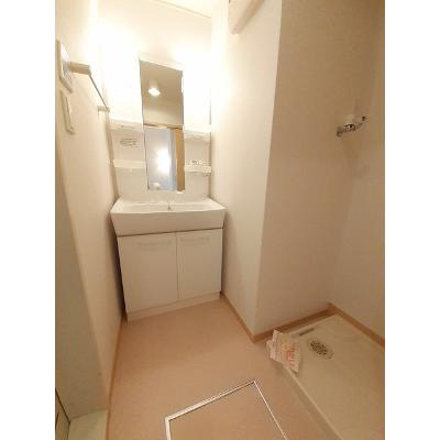 フォンテーヌ 201【管理NO：1-016182601-02010】 ★家具家電は申し込み後に搬入します★の物件写真6