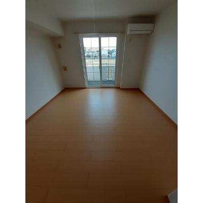 バリオン 102【管理NO：1-015109401-01020】 ★家具家電は申し込み後に搬入します★の物件写真2