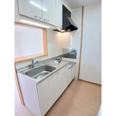 イリーデ・カーサ 201【管理NO：1-014693401-02010】 ★家具家電は申し込み後に搬入します★の物件写真3