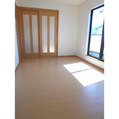 ブリーゼ・大生院 201【管理NO：1-014588101-02010】 ★家具家電は申し込み後に搬入しますの物件写真2
