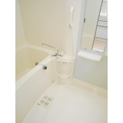 ブリーゼ・大生院 201【管理NO：1-014588101-02010】 ★家具家電は申し込み後に搬入しますの物件写真4