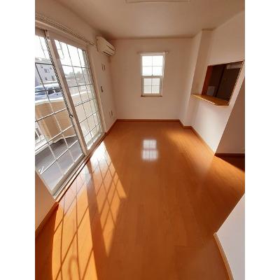 セイラン 101【管理NO：1-014246301-01010】 ★家具家電は申し込み後に搬入しますの物件写真2