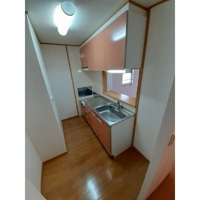 シャイン・アベ 205【管理NO：1-013291601-02040】 ★家具家電は申し込み後に搬入します★の物件写真3