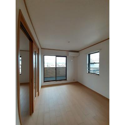 ベルシェーネ　Ｂ 201【管理NO：1-013023802-02010】 ★家具家電は申し込み後に搬入します★の物件写真2