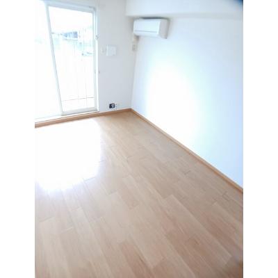 メゾン・サトー 102【管理NO：1-012156201-01020】 ★家具家電は申し込み後に搬入します★の物件写真2