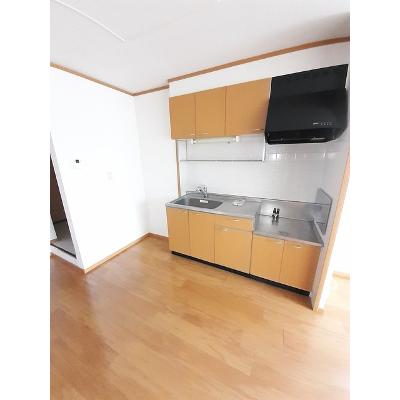 ラフレシールⅠ 203【管理NO：1-011849201-02030】 ★家具家電は申し込み後に搬入しますの物件写真3