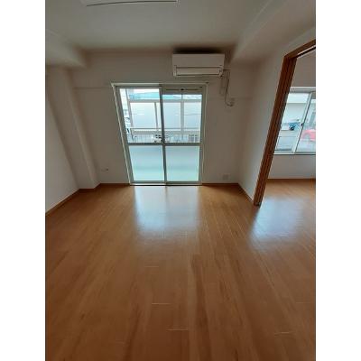 ビサイド・スリー 106【管理NO：1-011565101-01050】 ★家具家電は申し込み後に搬入しますの物件写真2