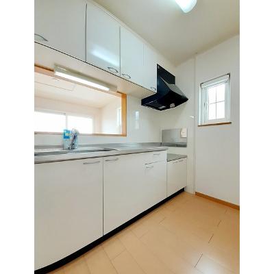 グランデＫⅡ　Ｂ 201【管理NO：1-014893002-02010】 ★家具家電は申し込み後に搬入します★の物件写真3