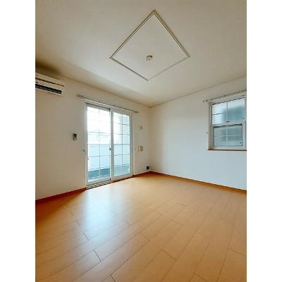 ロータス鳥生　Ｃ 101【管理NO：1-014481503-01010】 ★家具家電は申し込み後に搬入しますの物件写真2