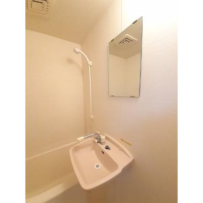 エル・コート　Ⅰ 206【管理NO：1-009690601-02050】 ★家具家電は申し込み後に搬入します 2026年07月下旬入居可能の物件写真6