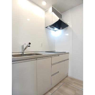 ヴェッセル 102【管理NO：1-028475201-01020】 ★家具家電は申し込み後に搬入しますの物件写真3