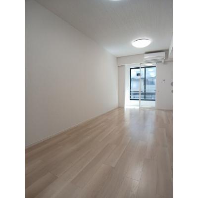ＤＫ　ＳＥＬＥＣＴ　ラフィネⅢ 102【管理NO：1-028411601-01020】 ★家具家電は申し込み後に搬入します★の物件写真2