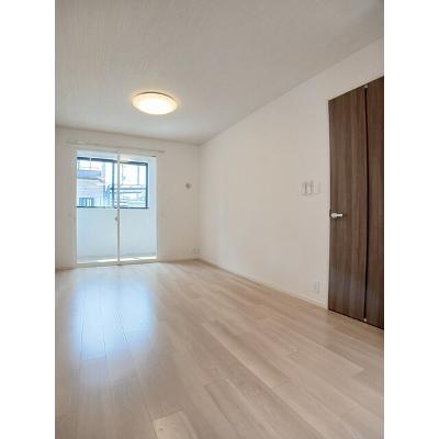 ヒナタ・アサヒノⅠ 103【管理NO：1-028142401-01030】 ★家具家電は申し込み後に搬入します★の物件写真2