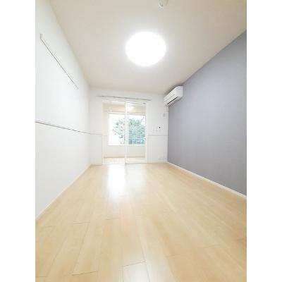グレースガーデン南高下Ⅲ 102【管理NO：1-024546103-01020】 ★家具家電は申し込み後に搬入しますの物件写真2